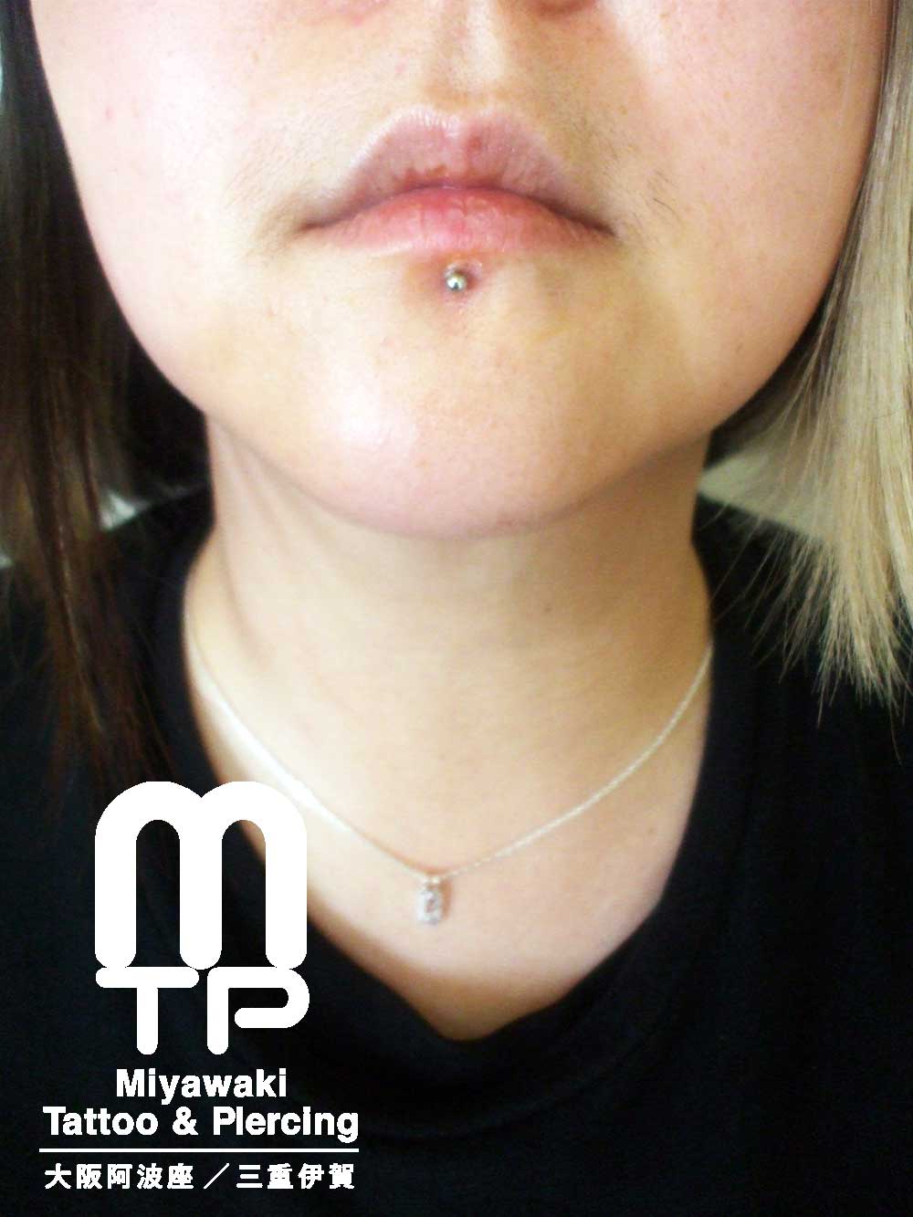 ピアスの部位及び名称　ラブレット