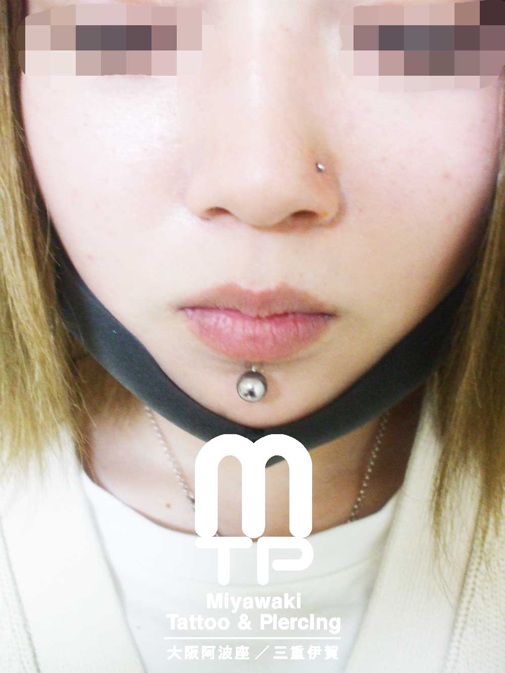 部位及び名称　左小鼻にノストリル、ラブレットピアス