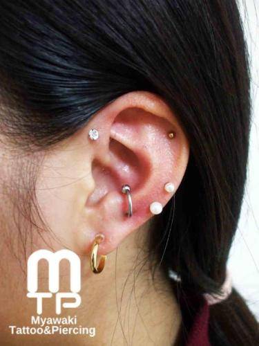ピアスの部位及び名称：イヤーロブ、ヘリックス、アンチトラガス、アッパーダイス